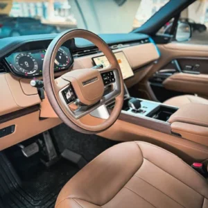 Rent Land Rover Range Rover Vogue 2025