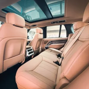 Rent Land Rover Range Rover Vogue 2025