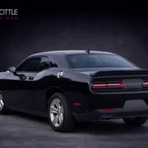 Rent Dodge Challenger V6 2023