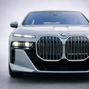 Rent BMW 740Li M Kit 2023