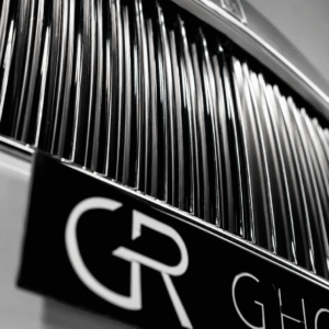 Rolls Royce Cullinan Silver Badge 2025